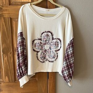 POL Cream Ribbed Knit Top with Burgundy Plaid Sleeves & Floral Applique